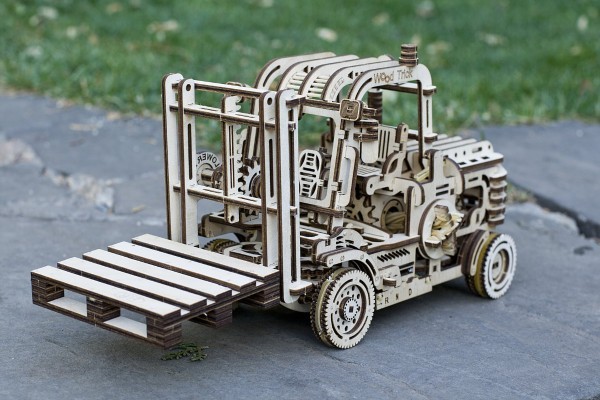 Деревянный 3D-конструктор Wood Trick - Вилочный погрузчик