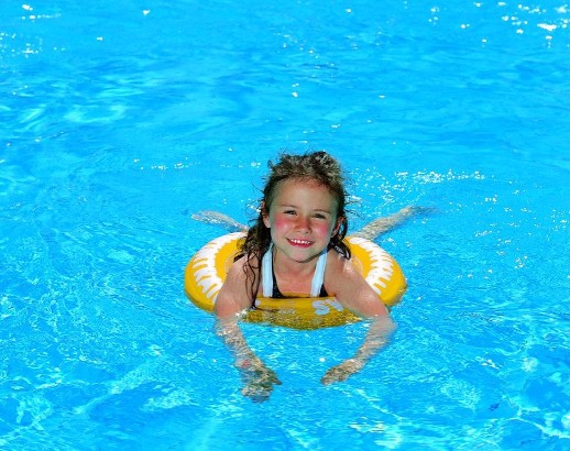 Надувной круг Swimtrainer (4 - 8 лет)